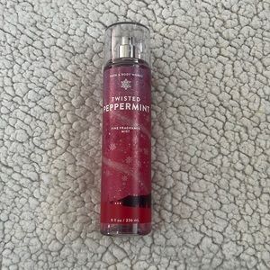 Bath & Body Works twisted peppermint mist